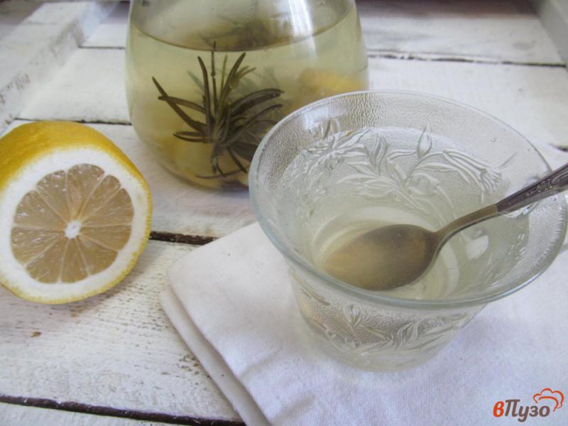 Фото приготовление рецепта: Согревающий попурри из лимона и розмарина шаг №4
