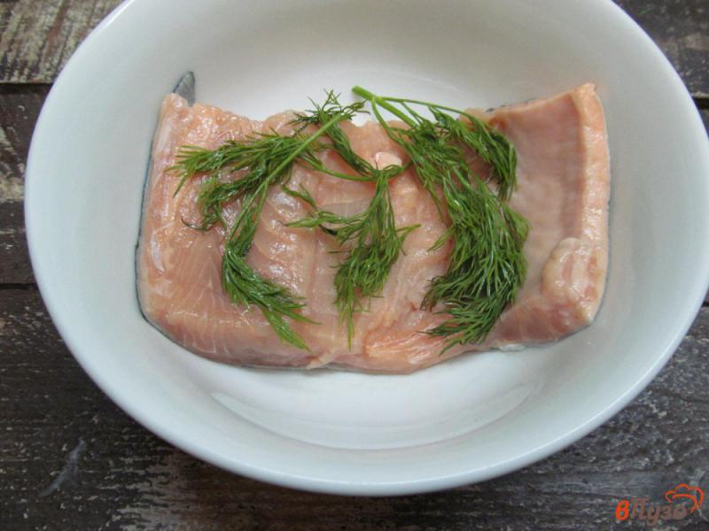 Фото приготовление рецепта: Как засолить красную рыбу в жидком маринаде шаг №4