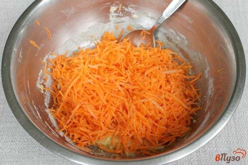 Фото приготовление рецепта: Морковное печенье с кунжутом шаг №4