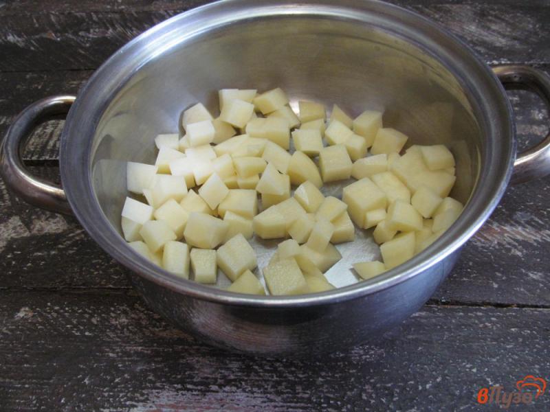 Фото приготовление рецепта: Суп из сельдерея с овсянкой шаг №1