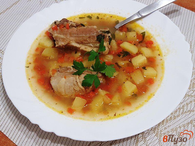 Фото приготовление рецепта: Овощной суп со свиными ребрышками шаг №9