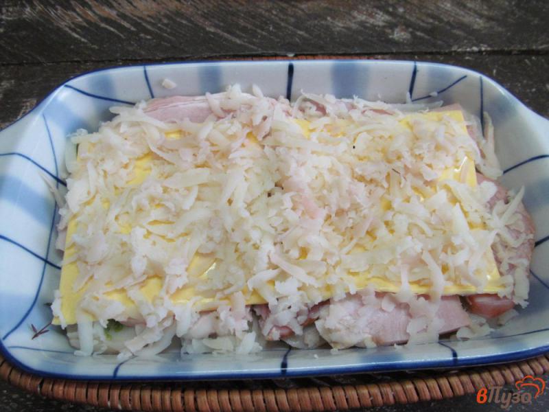 Фото приготовление рецепта: Запеканка из картофеля с бужениной шаг №4