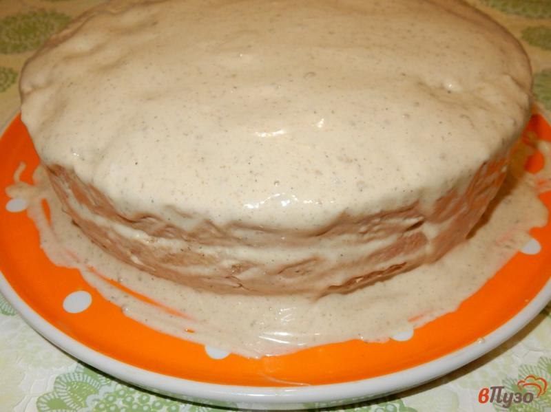 Фото приготовление рецепта: Сметанно-халвичный пирог шаг №16