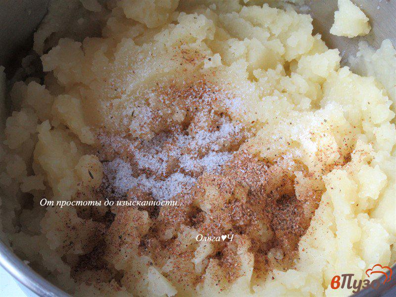 Фото приготовление рецепта: Вареники с картошкой (без масла) шаг №4