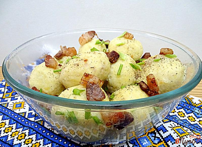 Фото приготовление рецепта: Картофельные кнедлики с мясом шаг №15