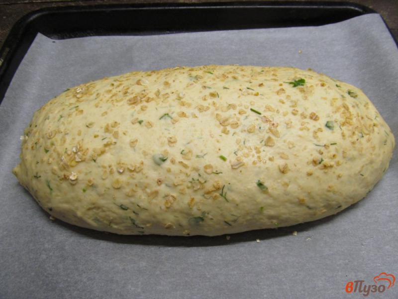 Фото приготовление рецепта: Хлеб с зеленью и овсяными хлопьями шаг №9