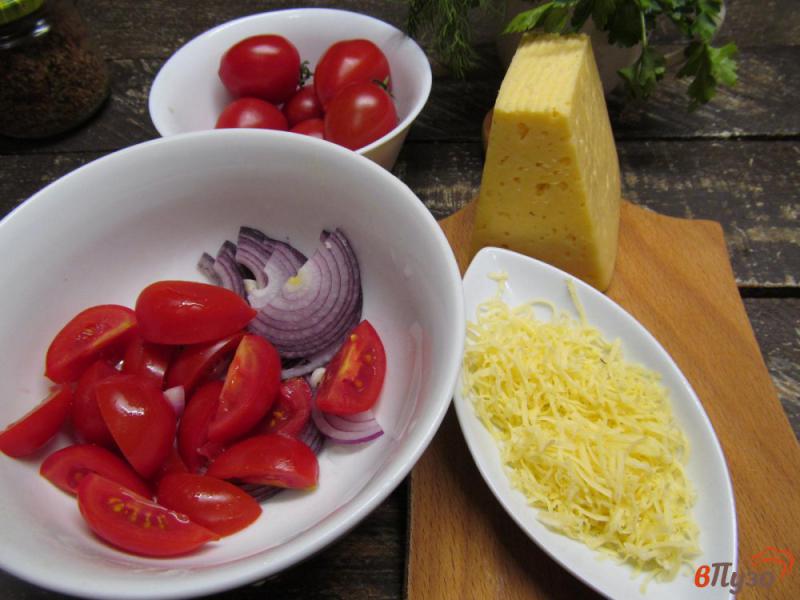 Фото приготовление рецепта: Картофель фри с ароматной солью шаг №4