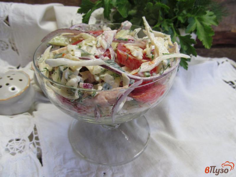 Фото приготовление рецепта: Салат с ветчиной рисом и болгарским перцем шаг №6