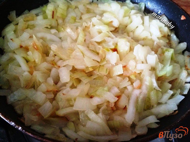 Фото приготовление рецепта: Картофельная бабка со свиной зажаркой шаг №2