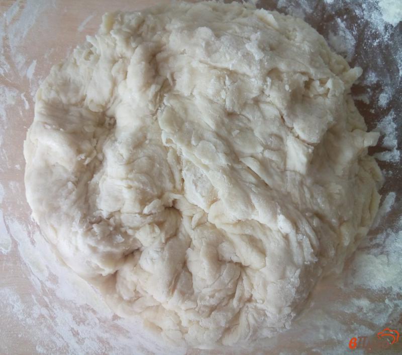 Фото приготовление рецепта: Сдобный хлеб с зеленью шаг №3