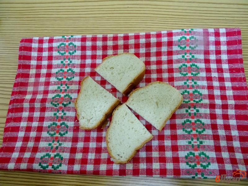 Фото приготовление рецепта: Бутерброды с икрой минтая шаг №2