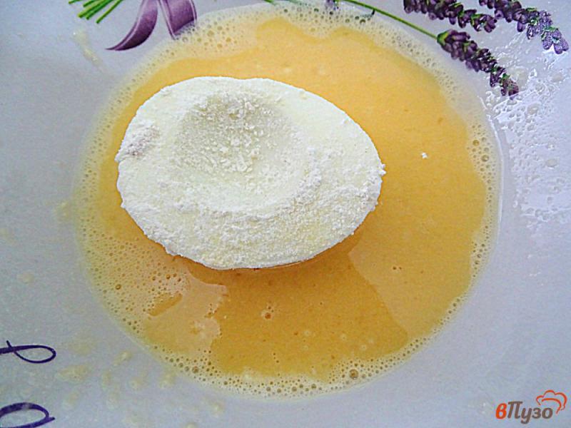 Фото приготовление рецепта: Закуска из обжареных яиц шаг №5
