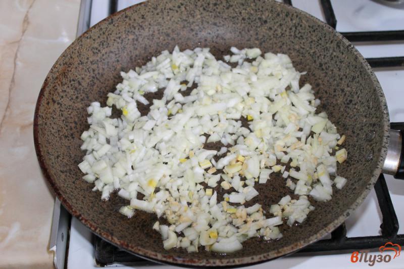 Фото приготовление рецепта: Лазанья болоньезе с сыром Дор Блю шаг №2