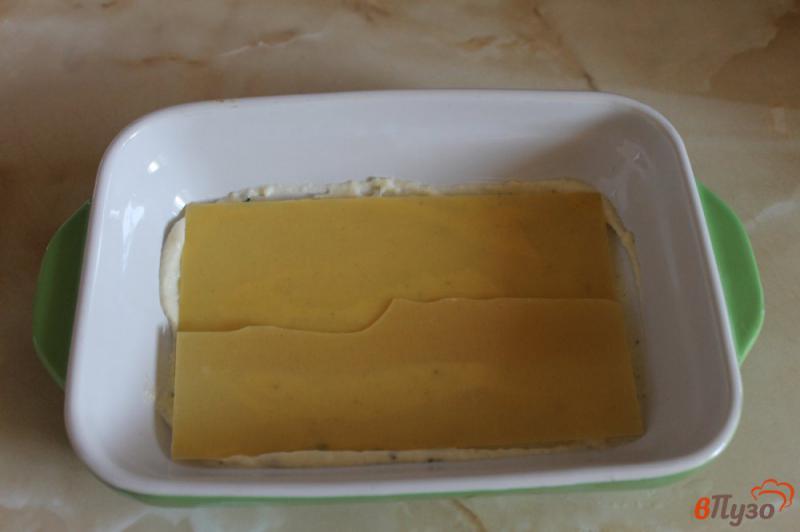 Фото приготовление рецепта: Лазанья болоньезе с сыром Дор Блю шаг №8