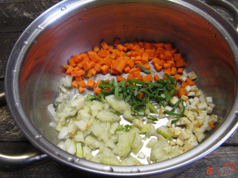 Фото приготовление рецепта: Суп рисовый с фрикадельками шаг №4