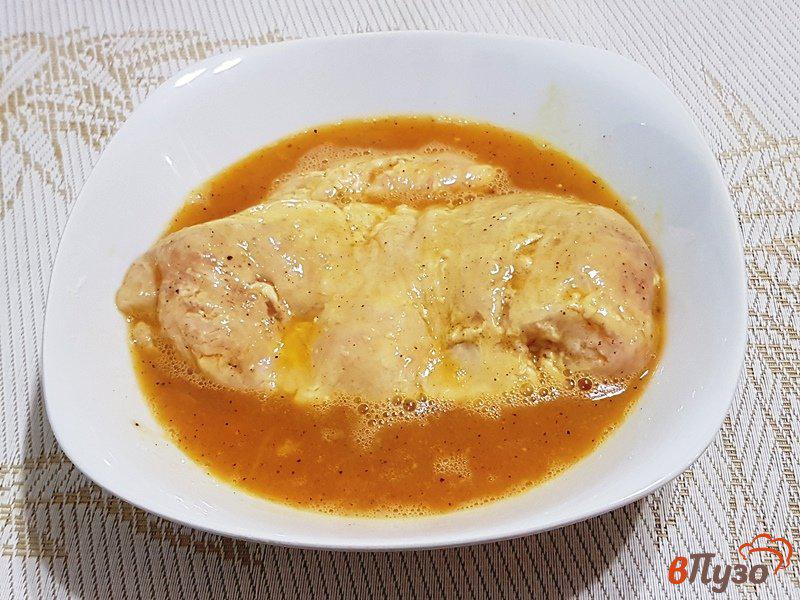 Фото приготовление рецепта: Куриное филе в ореховой панировке шаг №8