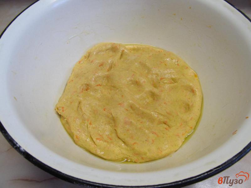 Фото приготовление рецепта: Тыквенный хлеб с морковью шаг №5