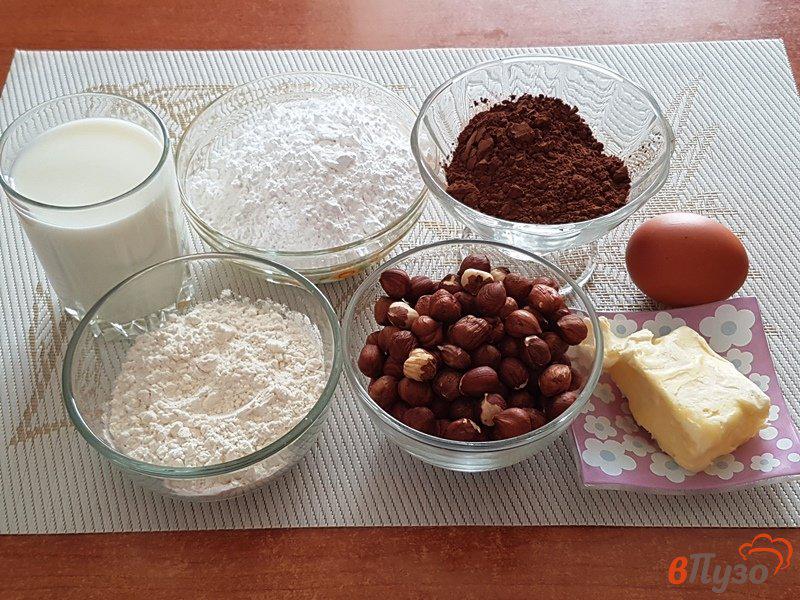 Фото приготовление рецепта: Шоколадно-ореховый пудинг шаг №1