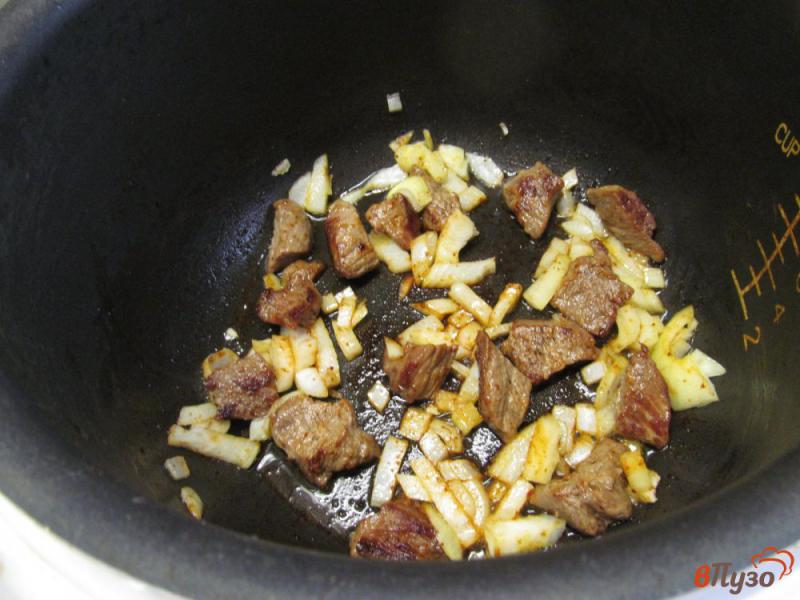 Фото приготовление рецепта: Плов из говядины с тыквой в мультиварке шаг №2