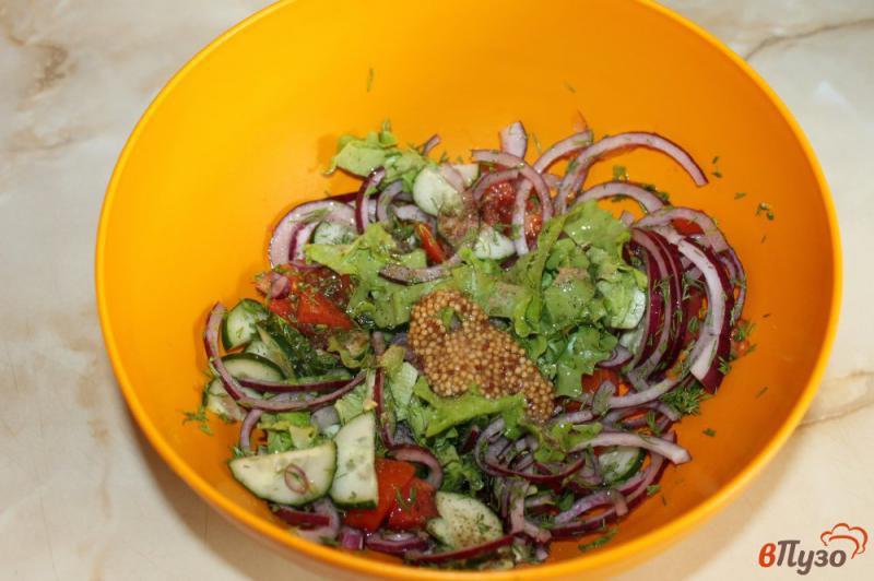 Фото приготовление рецепта: Овощной салат с укропом и зернистой горчицей шаг №5