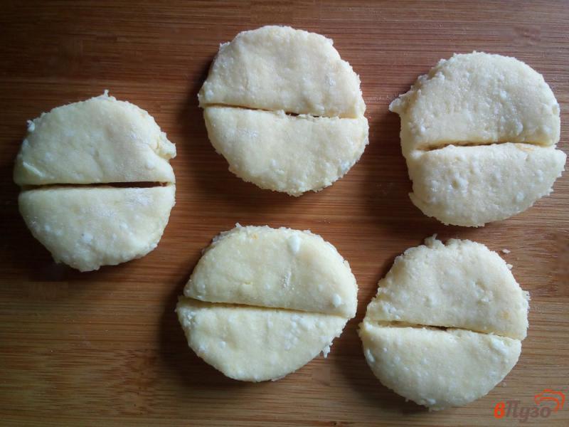 Фото приготовление рецепта: Печенье «Лимонные дольки» шаг №7