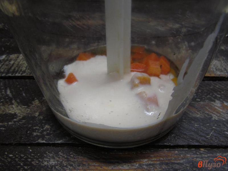 Фото приготовление рецепта: Смузи на ряженке с морковью и тыквой шаг №4
