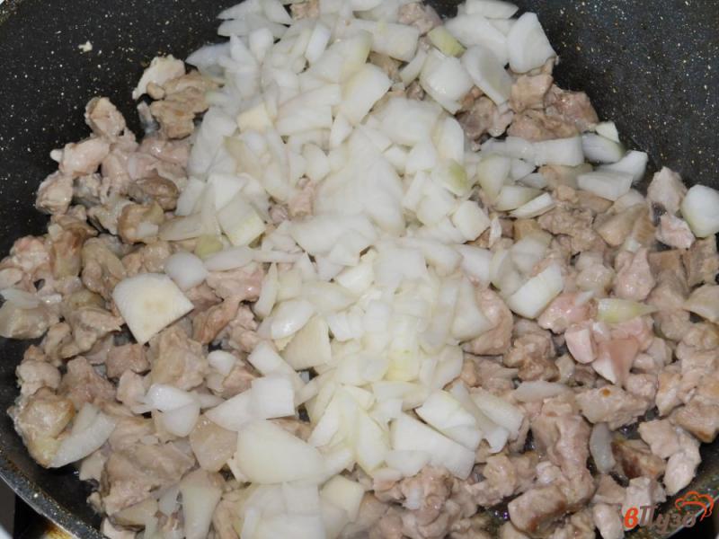 Фото приготовление рецепта: Макароны с мясом шаг №2