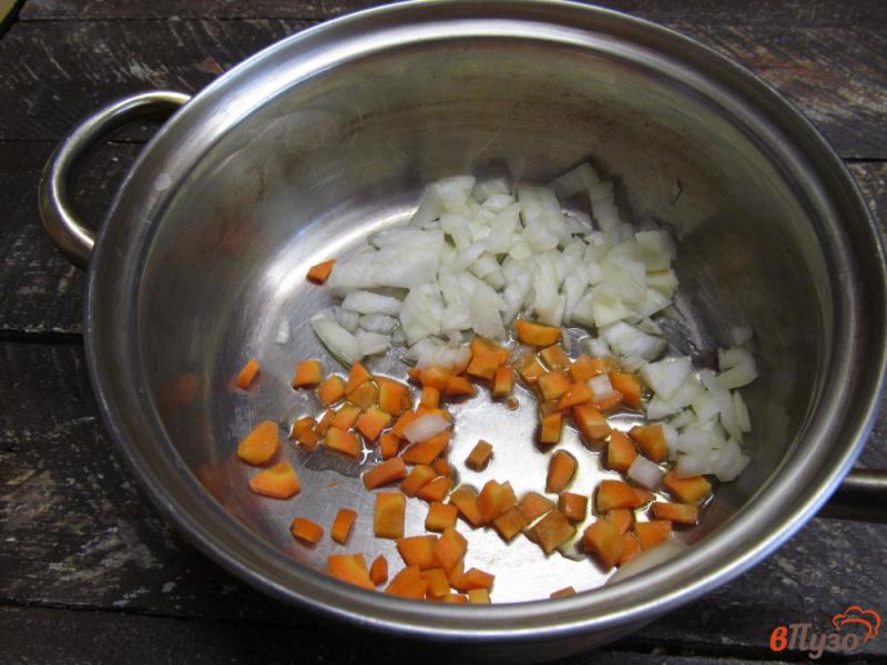 Фото приготовление рецепта: Рисовый суп с квашеной капустой шаг №1