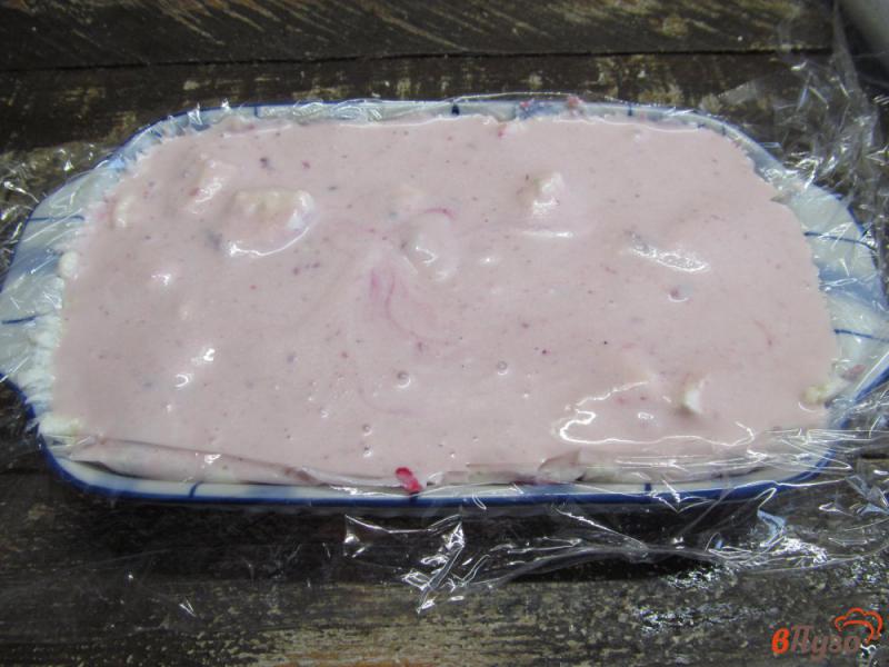Фото приготовление рецепта: Десерт из зефира с творогом шаг №9