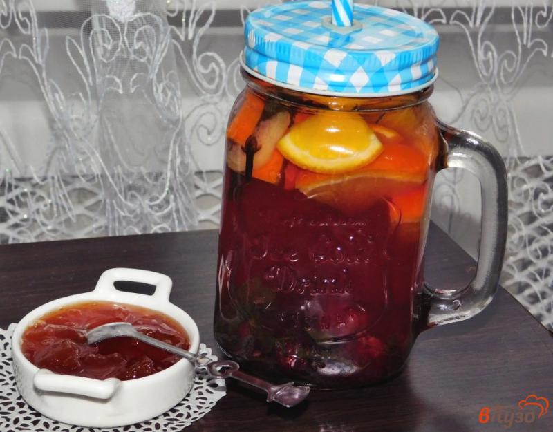 Фото приготовление рецепта: Домашний пряный чай с ягодами шаг №6