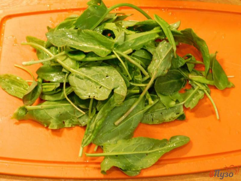 Фото приготовление рецепта: Овощной салат с щавелем шаг №3