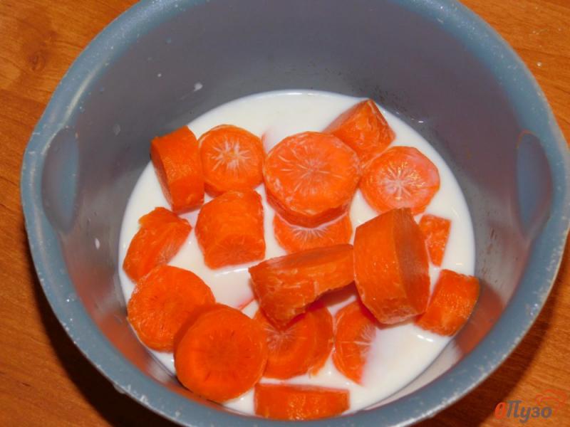 Фото приготовление рецепта: Творожно-морковное суфле шаг №1