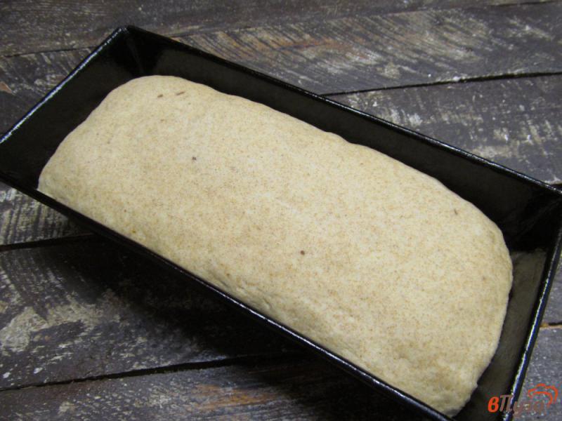 Фото приготовление рецепта: Ржано-пшеничный хлеб с тмином шаг №9