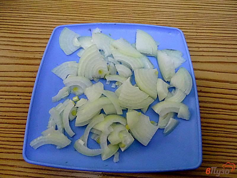 Фото приготовление рецепта: Куриные желудки с овощами и со сметаной шаг №4