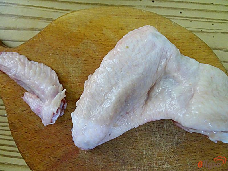 Фото приготовление рецепта: Куриные крылья в микроволовке шаг №3