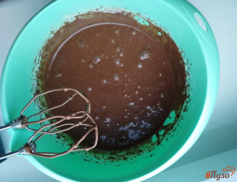 Фото приготовление рецепта: Капкейки шоколадные шаг №6