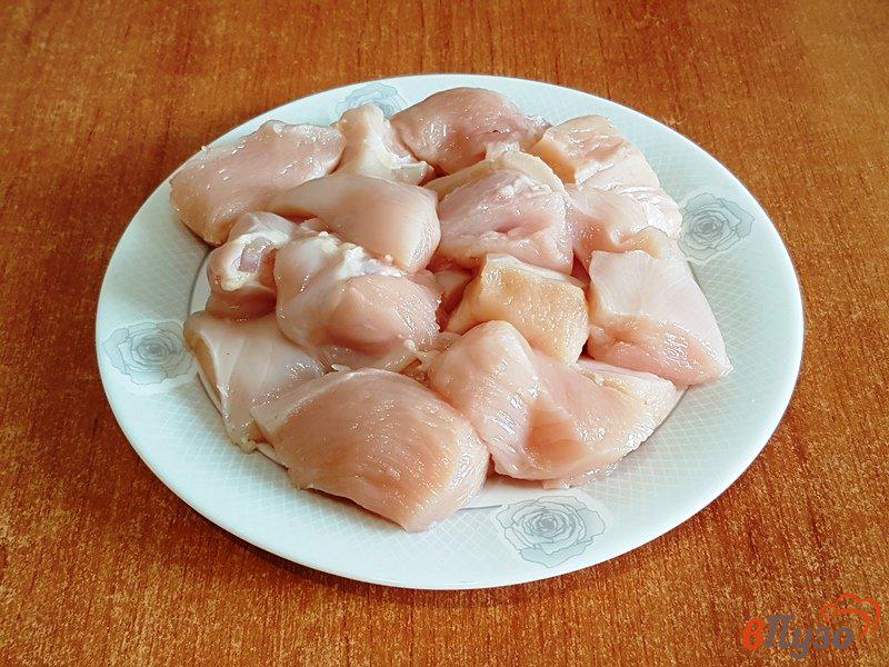 Фото приготовление рецепта: Курица в яблочном соке шаг №2