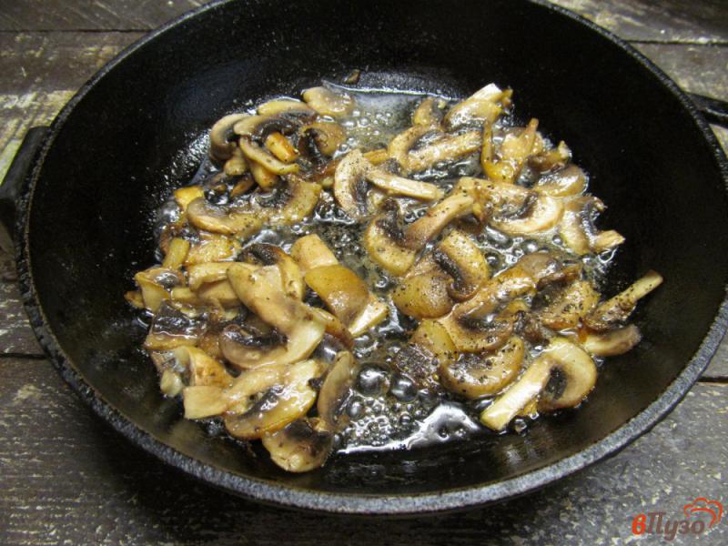 Фото приготовление рецепта: Тальятелле с грибами шаг №7