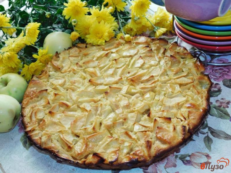 Фото приготовление рецепта: Яблочный пирог на крахмале шаг №5
