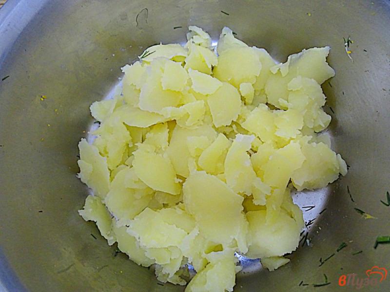 Фото приготовление рецепта: Картофель фаршированный шаг №3