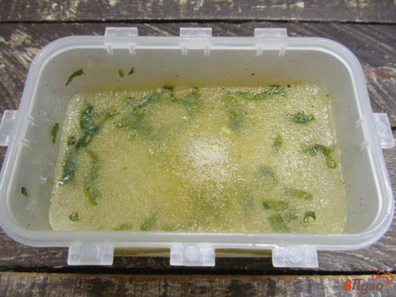 Фото приготовление рецепта: Капустный суп с грибами и пшеном шаг №1