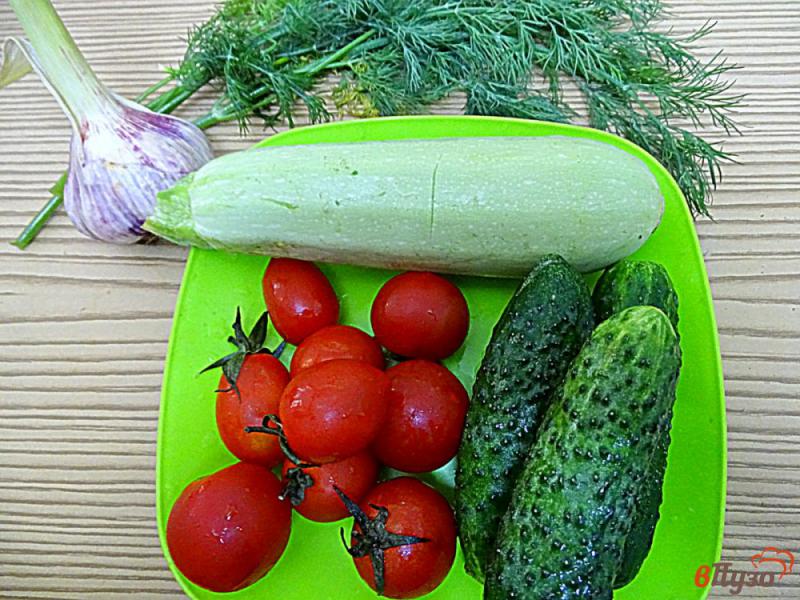 Фото приготовление рецепта: Малосольный салат шаг №1