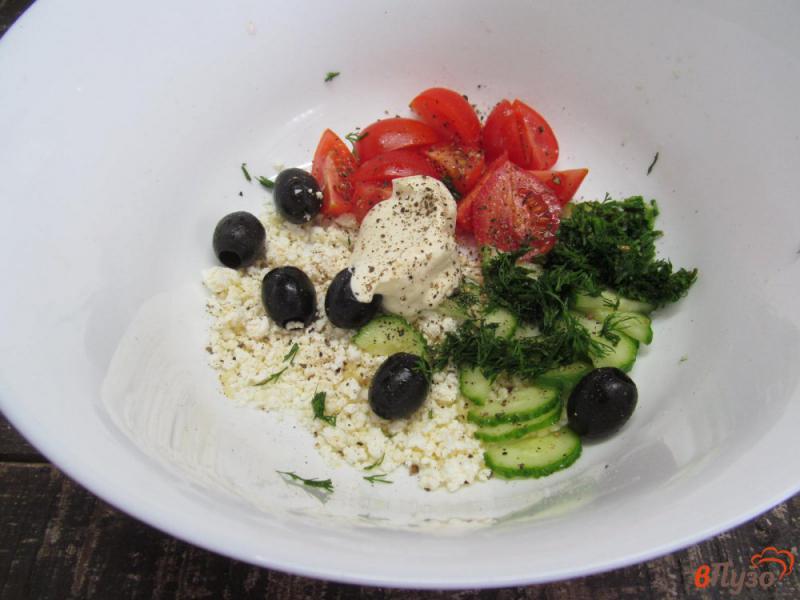 Фото приготовление рецепта: Салат из творога с овощами шаг №3