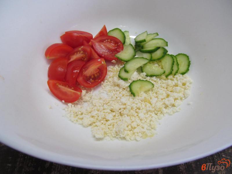 Фото приготовление рецепта: Салат из творога с овощами шаг №1
