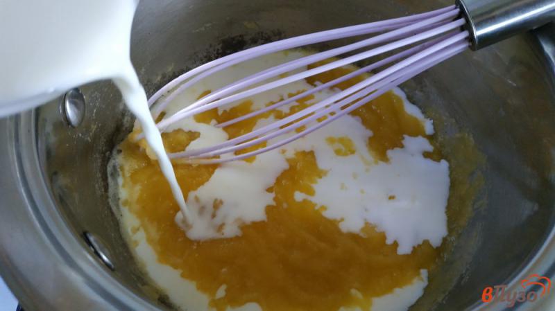 Фото приготовление рецепта: Пышный омлет в духовке шаг №3