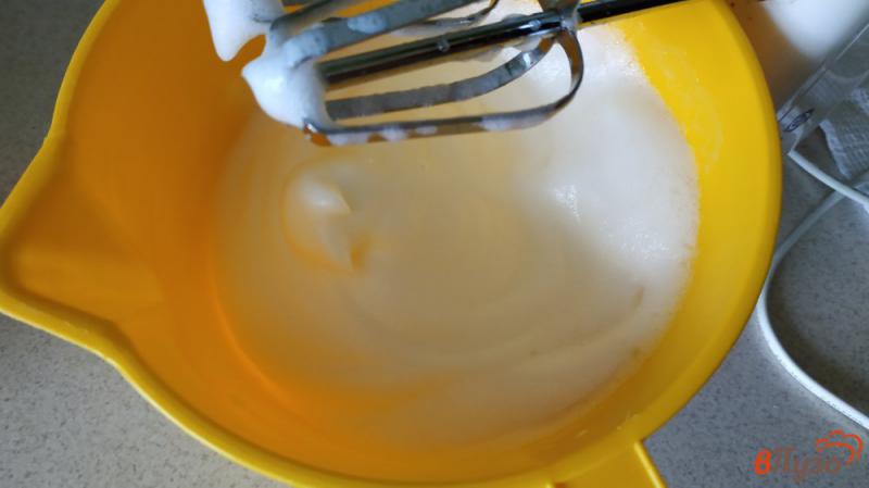 Фото приготовление рецепта: Пышный омлет в духовке шаг №7