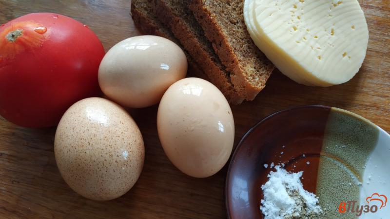 Фото приготовление рецепта: Гренки с яйцами шаг №1