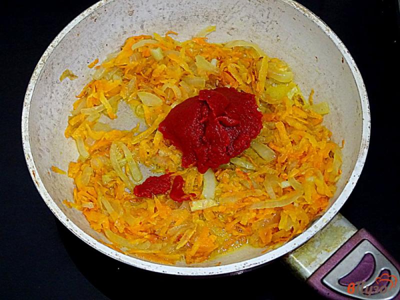 Фото приготовление рецепта: Куриные желудки с фасолью в остром соусе шаг №5