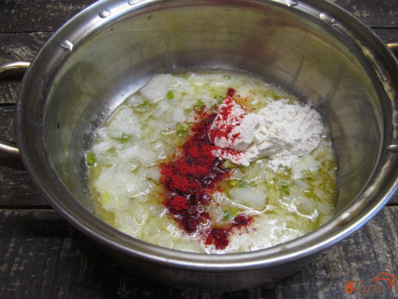 Фото приготовление рецепта: Суп из кабачка с куриными фрикадельками шаг №4
