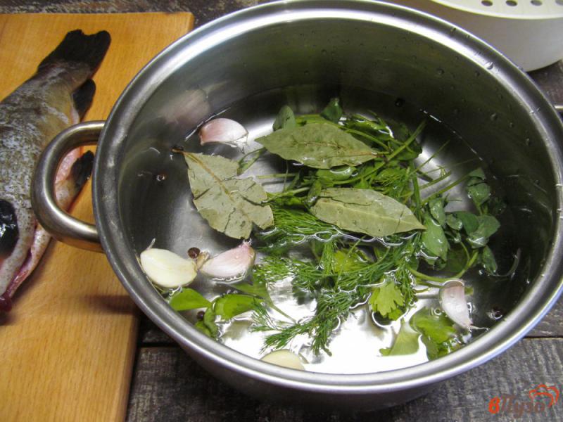 Фото приготовление рецепта: Рыба линь с лимоном на пару шаг №1